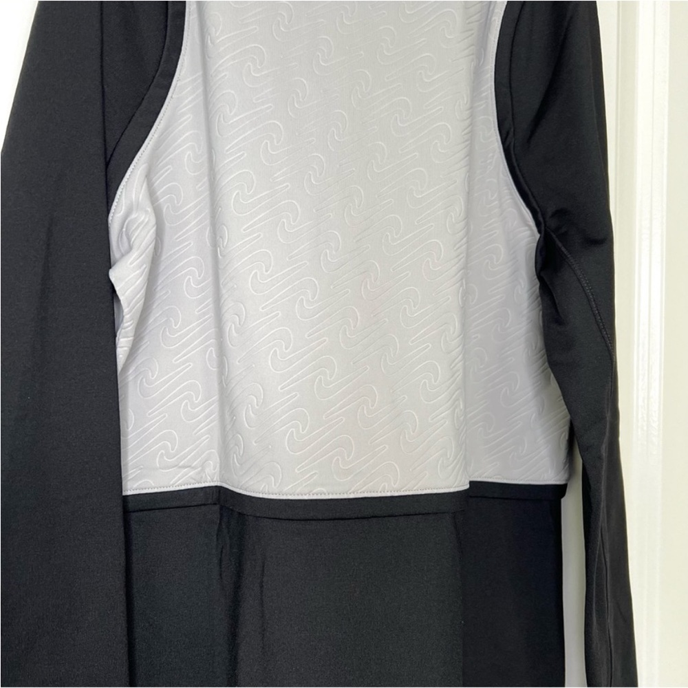 Nike Pro Dri-FIT Big Kids' (Girls) Long-Sleeve Training Top - Picture 12 of 14